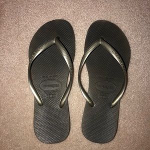 Havaianas flip flops